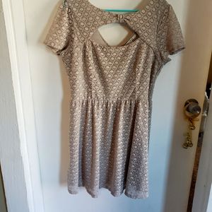 XL Tan Lauren Conrad lace dress